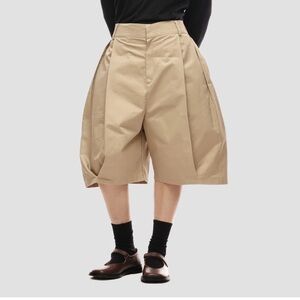 6Crayon Pleated Shorts